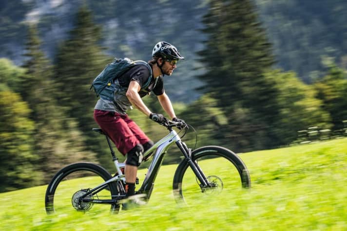    PARTNER CHOICE 2021 Shimano EP8 or Bosch Gen4? On 40 pages, we show which manufacturers trust which motor partners for the new model year.