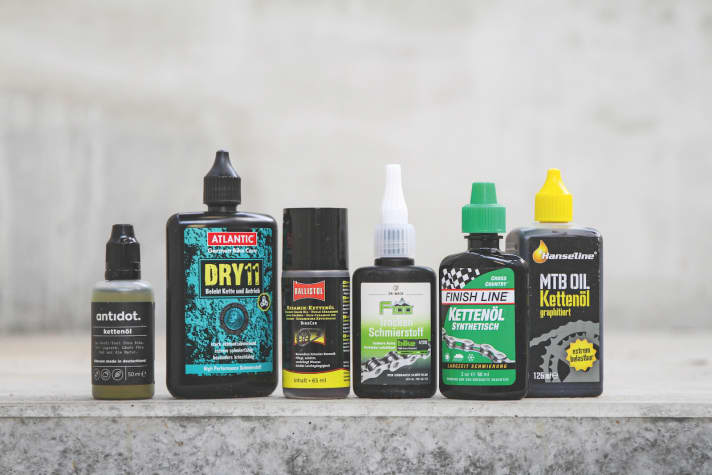 20 all-round lubricants in the test: You can download the comparison test of chain oils and lubricants for bicycles as a PDF for €1.99.