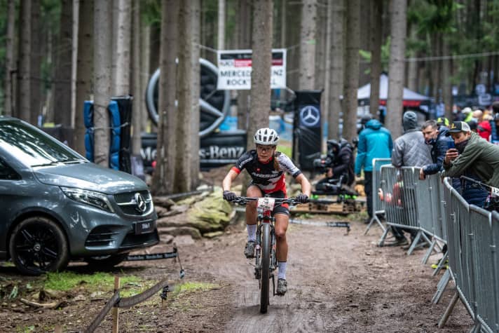   Loana Lecomte took the lead alone after two thirds and extended her lead.