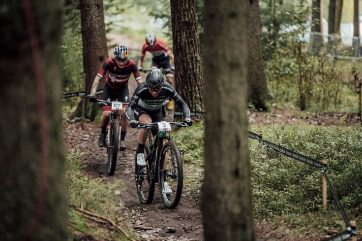   Maxime Marotte stepped on the gas on the last lap. Milan Vader burst away, Andreassen was able to keep up and then even pull away.