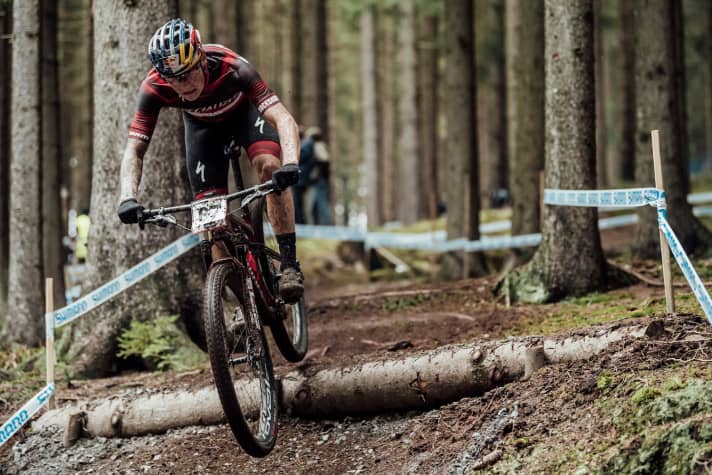   Danish champion Simon Andreassen was safe and fast, especially on the slippery downhill sections.