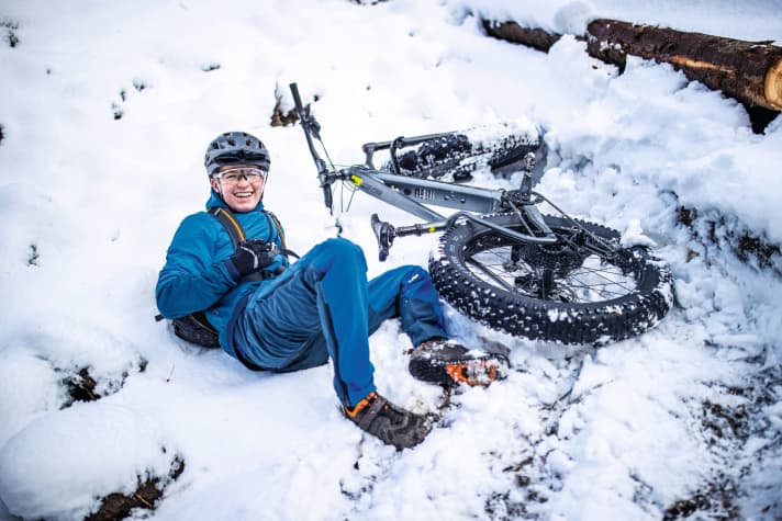 Bis man sich an die neuen Regeln gewöhnt hat, landet man gerne mal mit der Nase im Schnee.