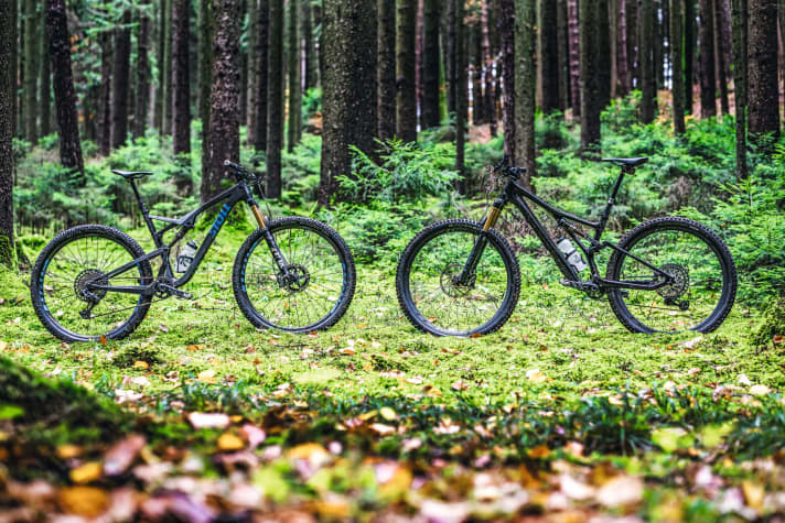 With prices of around 10,000 euros, the Specialized Stumpjumper S-Works and the Stoll T2 are among the most exclusive bikes around. Will the two high-end planes live up to their reputation as technology leaders? The super all-mountain duel. From page 28