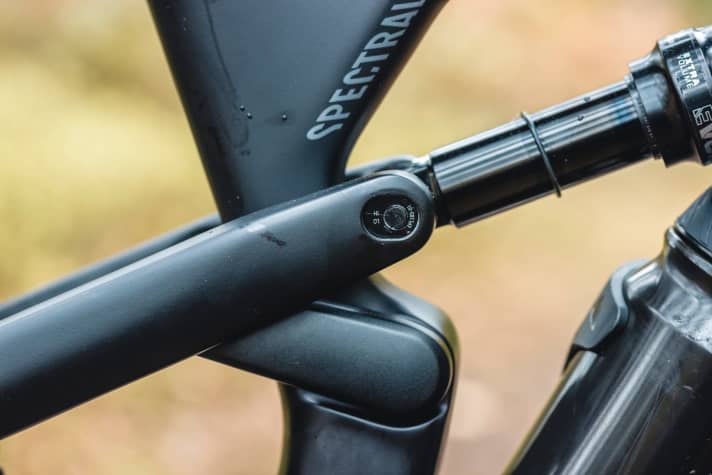   The flip chip makes a steering angle of 0.5 degrees possible.