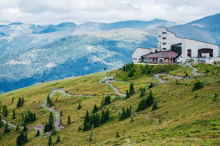   Supertrail: Green, rounded crests, moderate trails - the longest flow trail in Europe awaits in the Carinthian Nockberge mountains