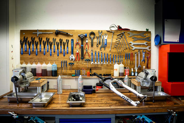   Der Traum eines jeden Bike-Mechanikers: eine perfekt ausgestattete Werksatt.