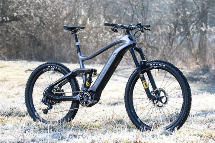   Not just looks. The sturdy Haibike also cuts a fine figure off-road.