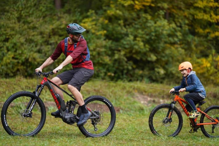 Made in Germany: the Kommit hauling system. Rope length: two metres, weight: 138 grams, price 49.95 euros.