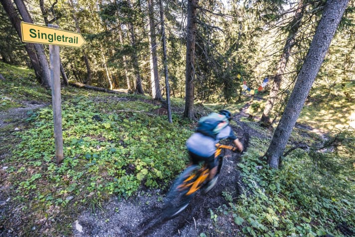   A sign that isn't really necessary, but it gives you the feeling of being welcome.