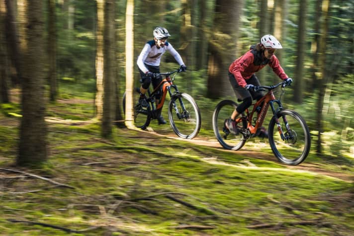   Orbea, Rotwild, Specialized: We took a close look at the three most exciting minimal-assist bikes in an extensive test. Read how it turned out in <a href="https://www.bike-magazin.de/emtb/heft/vorschau-emtb-2-2021" target="_blank" rel="noopener noreferrer nofollow">EMTB 2/21 - now in stores</a> !