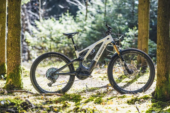   Specialized Levo: Downhill specialist instead of super all-rounder? How the new Levo rides after the anabolic steroid treatment