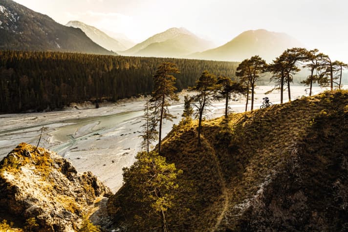   Allgäu, Isarwinkel, Garmisch, Harz and Palatinate Forest - the most beautiful laps in the first green of the year.