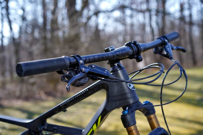   The new Atmos handlebars are to be used on race and trail bikes.