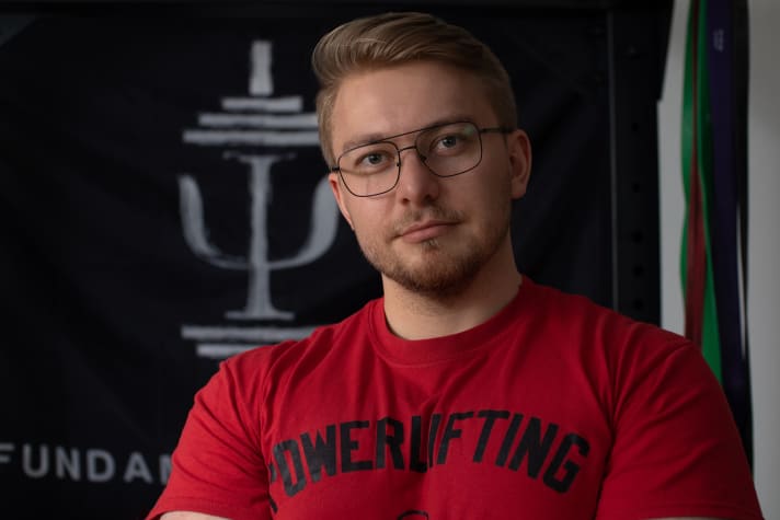   Wir sprachen mit Sportpsychologe Paul Schlütter von Fundamentalkraft über das „Athletiktraining für den Kopf“.