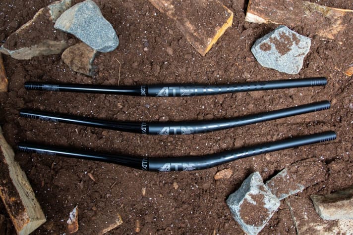   The three aluminium versions of the new Truvativ Atmos handlebars at a glance.