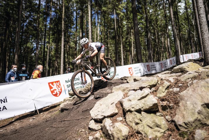   Currently unbeatable in the women's category: Loana Lecomte from France.