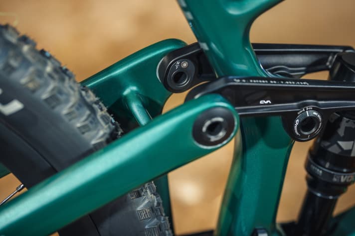   The new flip chip, which the previous model did not have on board.