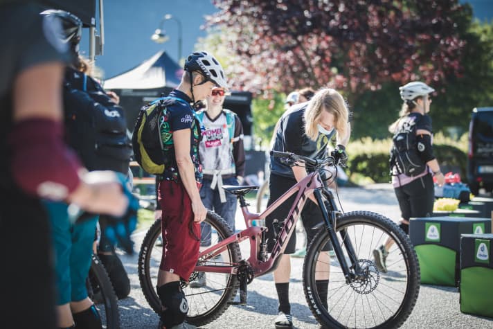 The three bike manufacturers Scott, Simplon and Propain will be there with test bikes. | n.