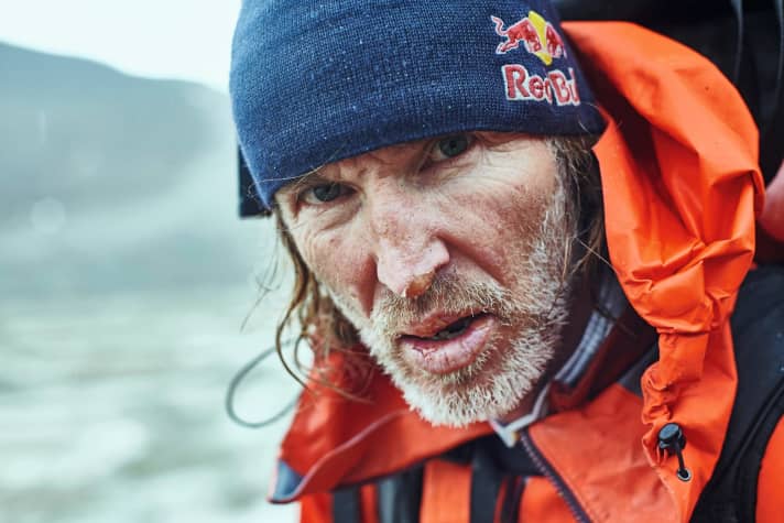   <a href="https://www.instagram.com/glowaczstefan/" target="_blank" rel="noopener noreferrer nofollow">Stefan Glowacz</a> is a professional adventurer and at home on Lake Starnberg. This summer, the Upper Bavarian wants to attempt three first ascents in the Alps. For maximum sustainability, he is travelling from wall to wall by bike.