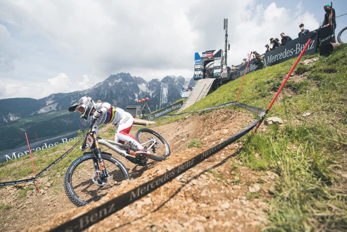   The reigning world champion Camille Balanche (SUI), on her way to her first World Cup victory.
