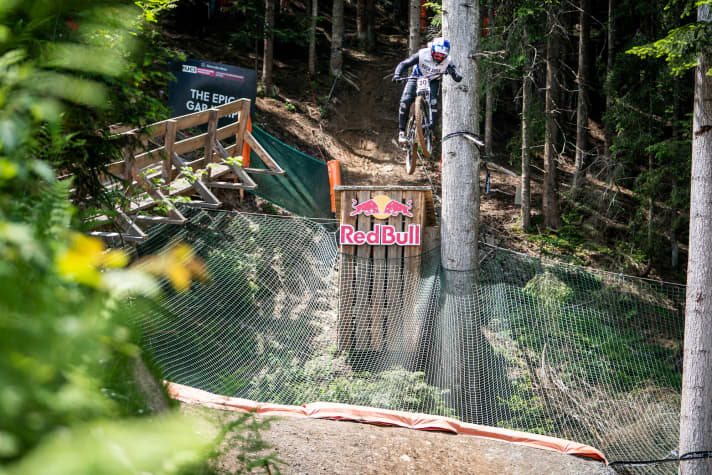   Local hero Vali Höll (AUT) had to settle for second place due to a crash on the last bend.