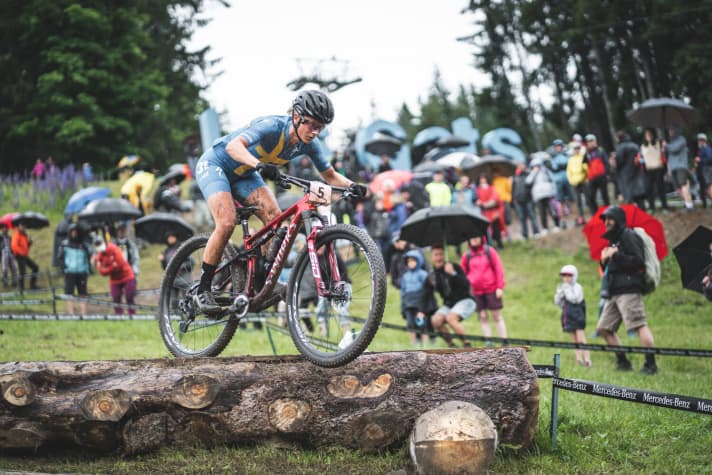   After a heavy fall, Jenny Rissveds worked her way back to the front and finished second.
