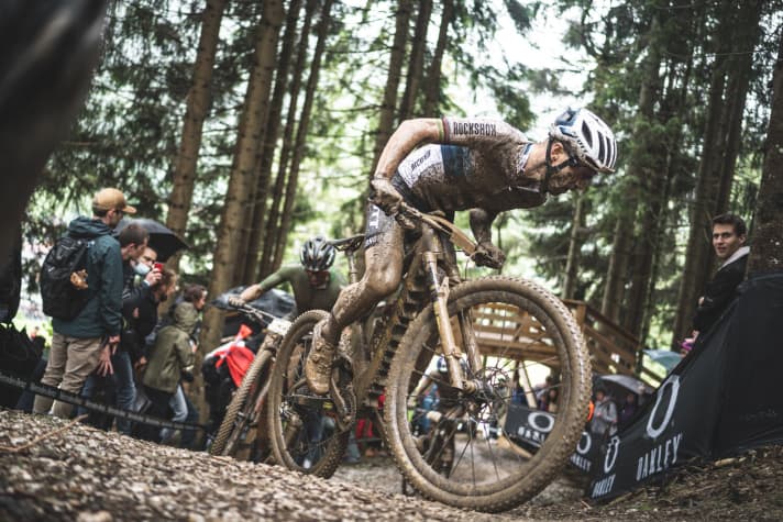   Auch Nino Schurter meldete sich zurück. Mit Platz fünf stand der amtierende Europameister aus der Schweiz auf dem Podium.