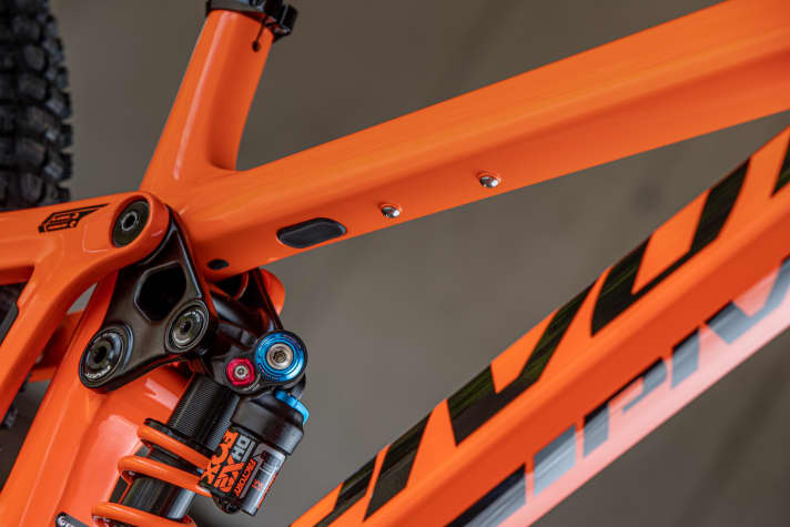   The Topeak multitool is attached to the two screws under the top tube.