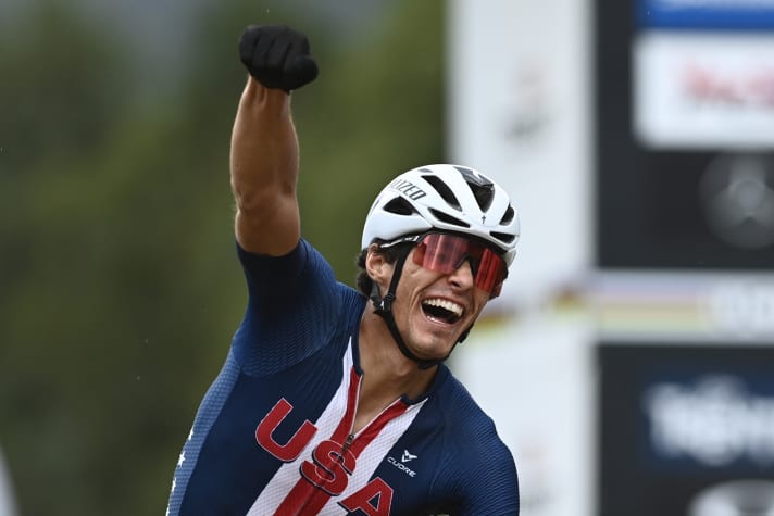   Der 23-jährige Christopher Blevins aus Durango ist der erste Short-Track-Weltmeister der Geschichte.