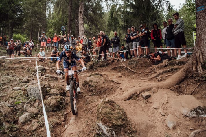   Pauline Ferrand-Prévot tried her luck on the run early on, but in the end the French European champion only managed sixth place.