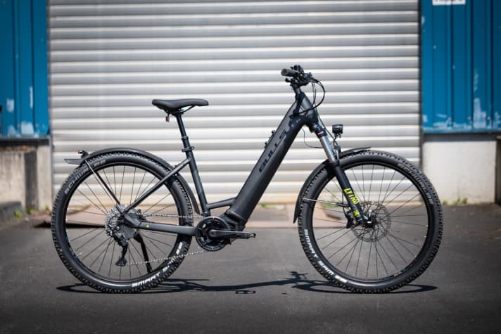   Schutzblech, tiefer Einstieg und Beleuchtung: Das Copperhead Evo 2 optimiert Bulls für den Alltag. Preis: 3999 Euro.