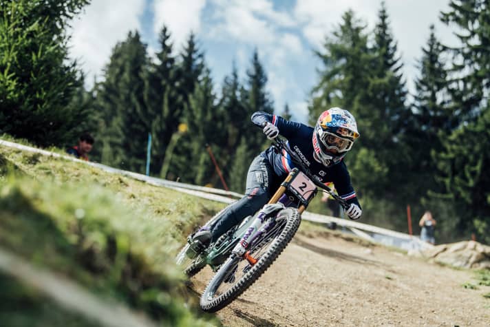   Myriam Nicole gave the competition no chance and was able to pull away with a lead of over four seconds.