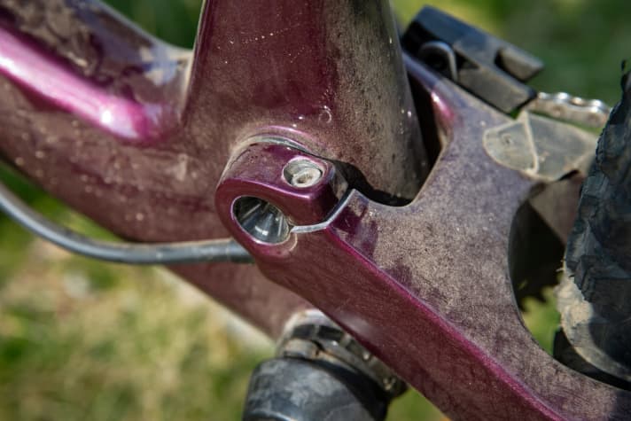   The large bearings have additional seals to keep dirt and water out for as long as possible.