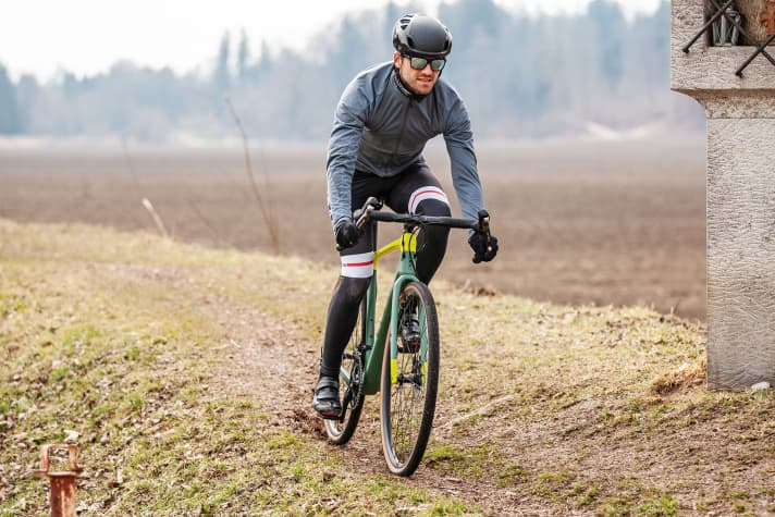   TEST: BIKES AROUND 2500 EURO - A lot of good things in the mid-range: ten bikes compared