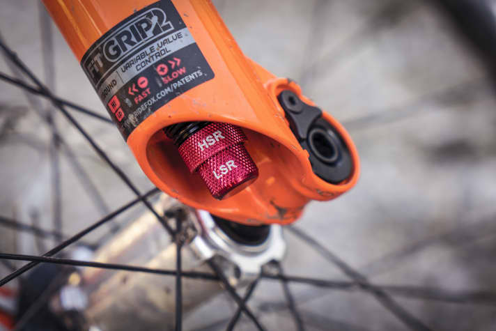   Compression and rebound damping can be finely adjusted.