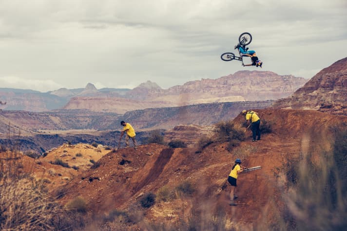   Newcomer Jaxson Riddle is already doing backflips while the buider crew is still shovelling. The Rampage newcomer is difficult to assess. Insiders believe he is capable of a top 5 finish.