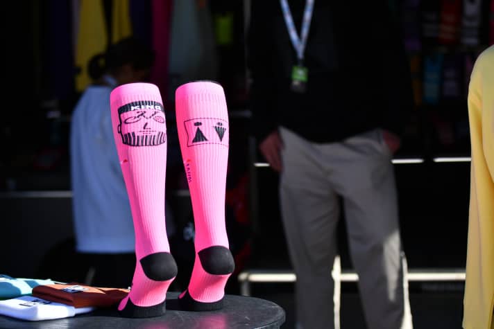 Bei King Socks steht man nicht auf langweilige Klamotten.