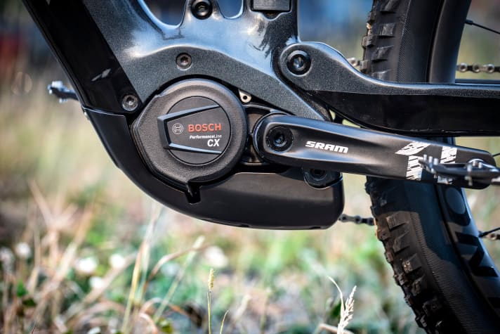   <a href="https://www.bike-magazin.de/emtb/e_mtb_news_neuheiten/bosch-neuheiten-2022" target="_blank" rel="noopener noreferrer nofollow">Bosch Performance CX 2022:</a> Even if the riding characteristics of the motor remain unchanged, the new Bosch system is a significant step forward.