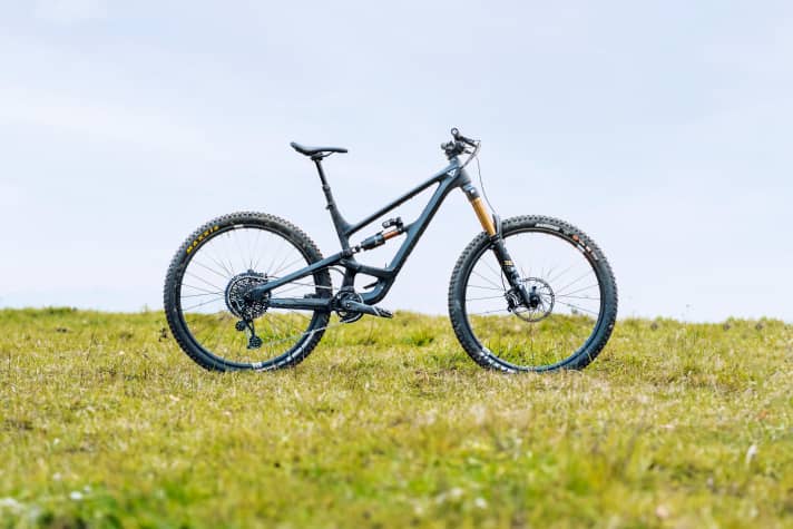 YT Capra 29 Core 4 – 15,1 kg / 168/164 mm / 29" / 5999 Euro¹
