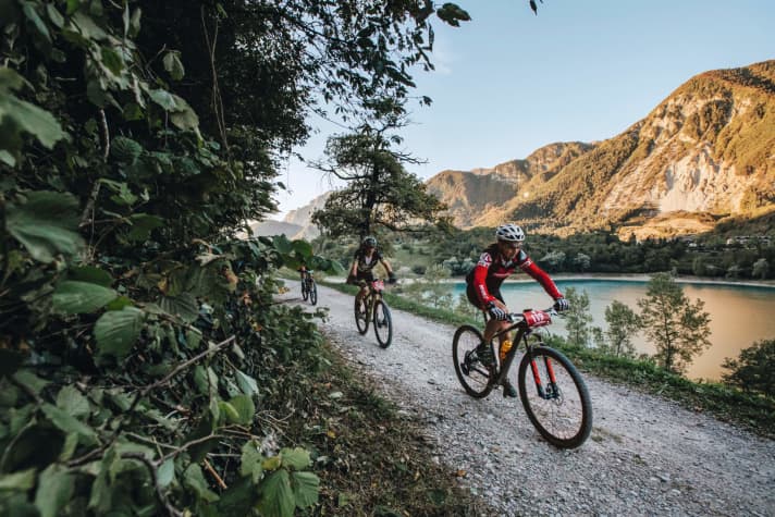 If you don't want to go through the realm of pain on the first ascent to Lake Tenno, you have to find your rhythm.