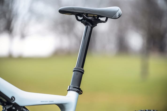   The Limotec dropper post ran very rough on the Bulls Wild Ronin right from the start.