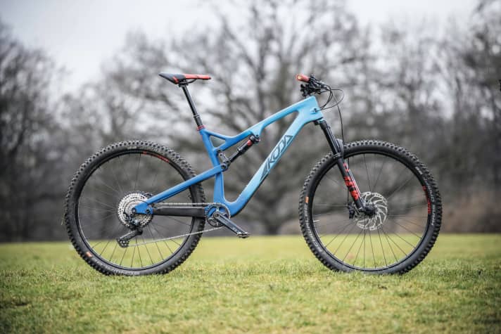   Koba Trailtool AM FS - 13.6 kg / 142/134 mm / 29" / 5105 Euro (frame 2385 Euro)