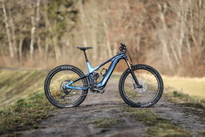Giant Trance X E+ Advanced Pro 0 – 8499 Euro I 150/140 mm I 22,85 kg I 29"
