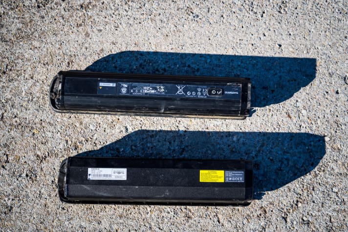  The Darfon battery with 726 Wh (pictured below, just under 3.8 kilos) offers the best compromise between weight and range from the Santa Cruz developers' point of view. The 630 Shimano (pictured above) is just under 300 grams lighter, with a significantly lower capacity - and even slightly longer.
