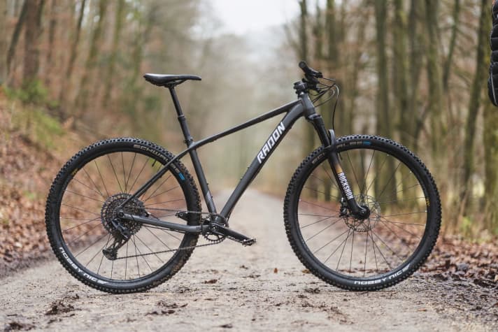   Radon Jealous AL 8.0 HD – 12,7 kg / 103 mm / 29" / 1499 Euro¹