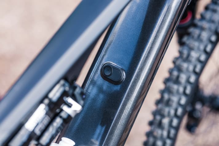   The on/off button is located at a low-load point on the frame, where only very thin walls are required anyway.