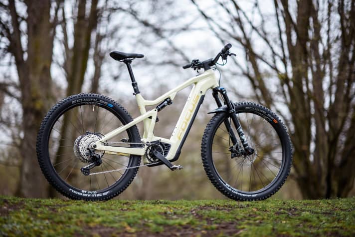   The new rear suspension should ensure strong downhill and uphill performance for the Focus Thron².