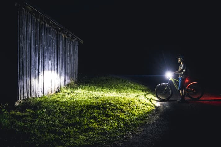 E-Bike Beleuchtung - Lightshow für die Trails und den Alltag