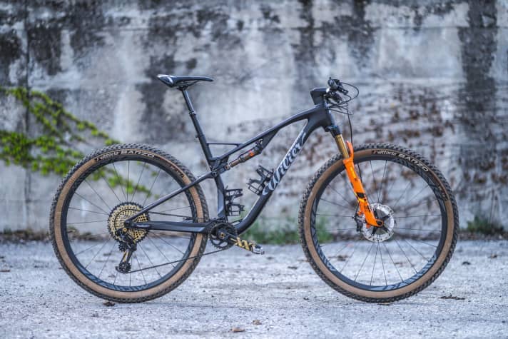   Willier Urta SLR – 10,3 kg / 101/105 mm / 29" / 8900 Euro