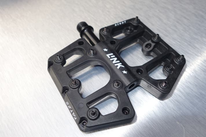 Ten extra-hard M3 screws ensure a secure hold for the new Link Composite.